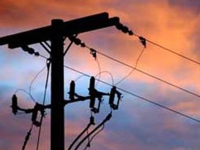 Άγνωστος έκοψε τα καλώδια ηλεκτροφωτισμού της Ε. Ο. Αντιρρίου-Ιωαννίνων