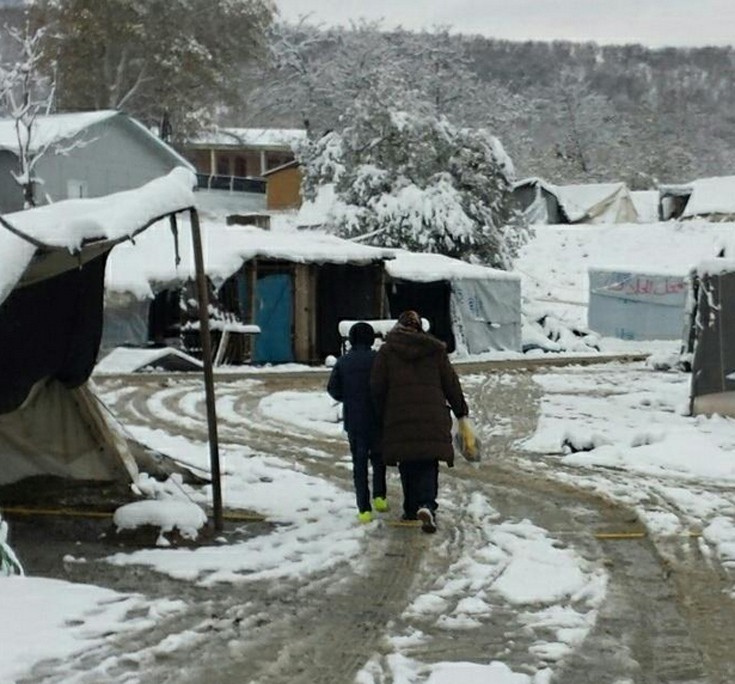 Ολοκληρώθηκε η διαδικασία αποχώρησης όλων των προσφύγων και μεταναστών από τον χώρο φιλοξενίας στην Πέτρα Ολύμπου (φωτό)