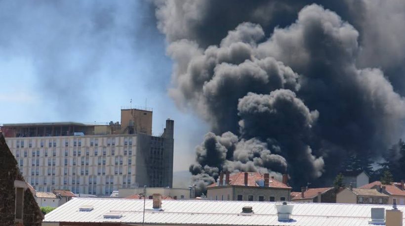 Ασθενείς και προσωπικό βίωσαν τον τρόμο μετά από φωτιά σε νοσοκομείο της Ιταλίας