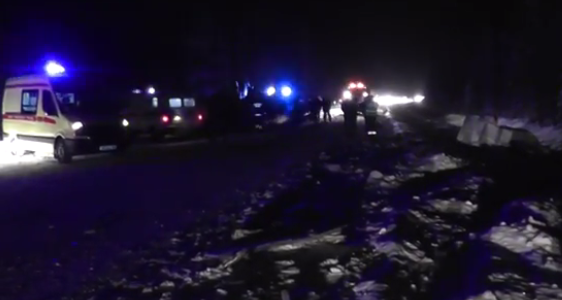 Ρωσία: Σφοδρή σύγκρουση λεωφορείου με φορτηγό και ΙΧ – 12 άνθρωποι νεκροί, ανάμεσά τους 9 ανήλικοι (βίντεο)