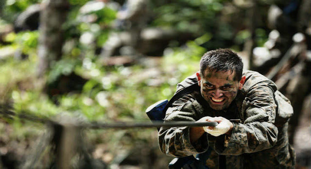 Βίντεο: Εκπαίδευση Αμερικανών Πεζοναυτών στα μυστικά της ζουγκλας