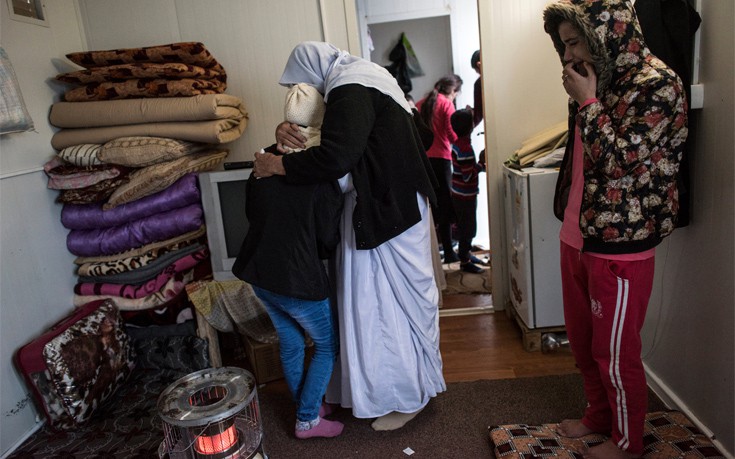 NYT: Συγκλονιστικές μαρτυρίες κοριτσιών για βιασμούς και ερωτική δουλεία από τους μαχητές του ISIS (φωτό)