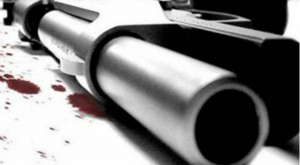 Άνδρας αγνώστων στοιχείων βρέθηκε νεκρός τα ξημερώματα στην πλατεία Αττικής