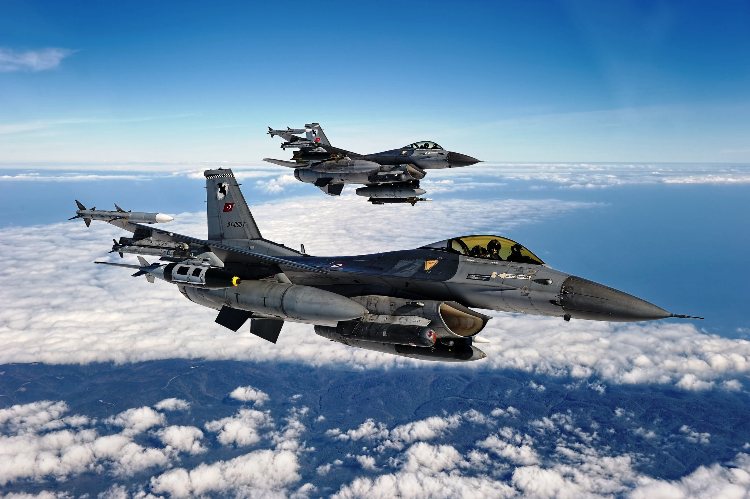 ΕΚΤΑΚΤΟ: Καταρρίφθηκε το τουρκικό F-16 στο Ντιγιαρμπακίρ; (upd)
