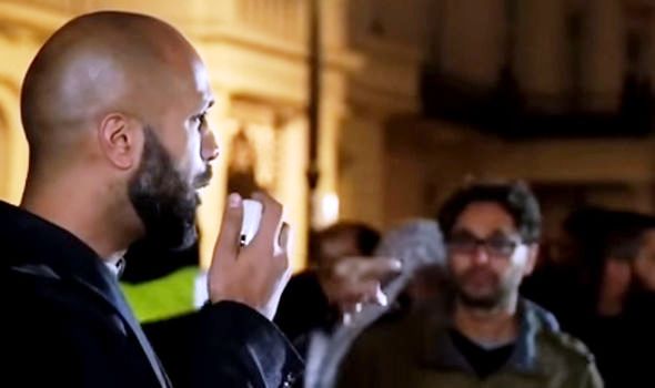 Τα χάλια του Λονδίνου: Φανατικοί ισλαμιστές σε διαδήλωση σε κεντρικό δρόμο (βίντεο)