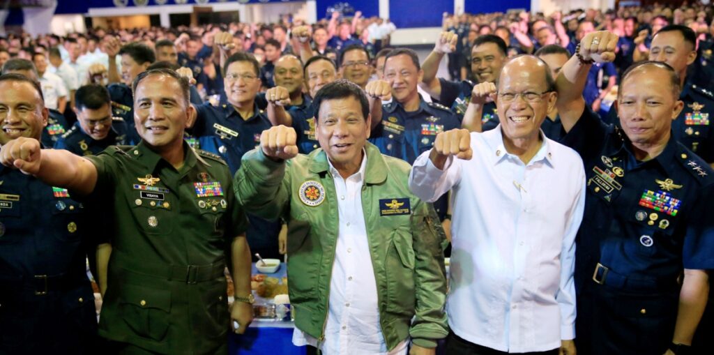 Νέοι «κεραυνοί» Ρ.Ντουέρτε κατά ΗΠΑ: «Να ετοιμάζεστε για αποχώρηση από τις Φιλιππίνες – Δεν σας χρειαζόμαστε πλέον»!