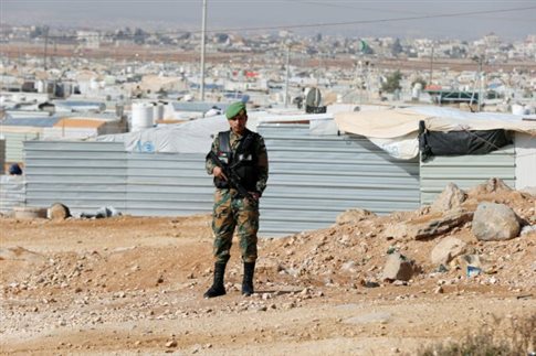 Ιορδανία: Δέκα οι νεκροί στην επίθεση ενόπλων σε αστυνομικούς στο Καράκ – 10 ομήρους απελευθέρωσε η αστυνομία (βίντεο)