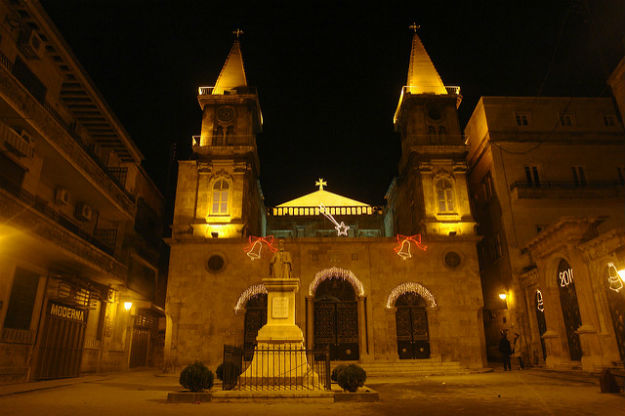 Για πρώτη φορά ελεύθερα Χριστούγεννα στο Χαλέπι (βίντεο)