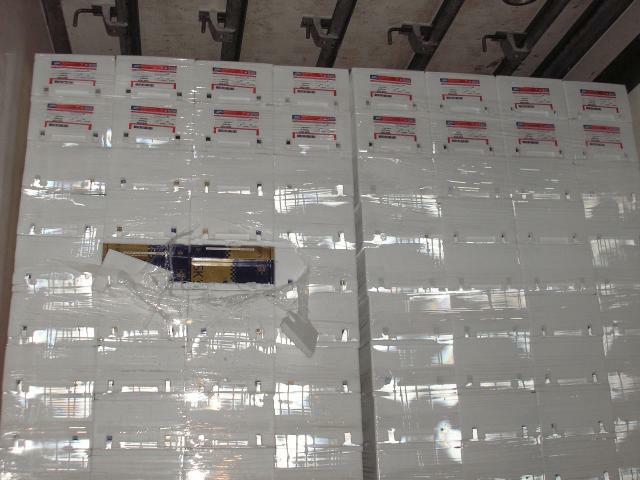 1.147.000 λαθραία πακέτα τσιγάρα κατέσχεσε σήμερα το πρωί το Λιμενικό εξαρθρώνοντας μεγάλο κύκλωμα διακίνησης