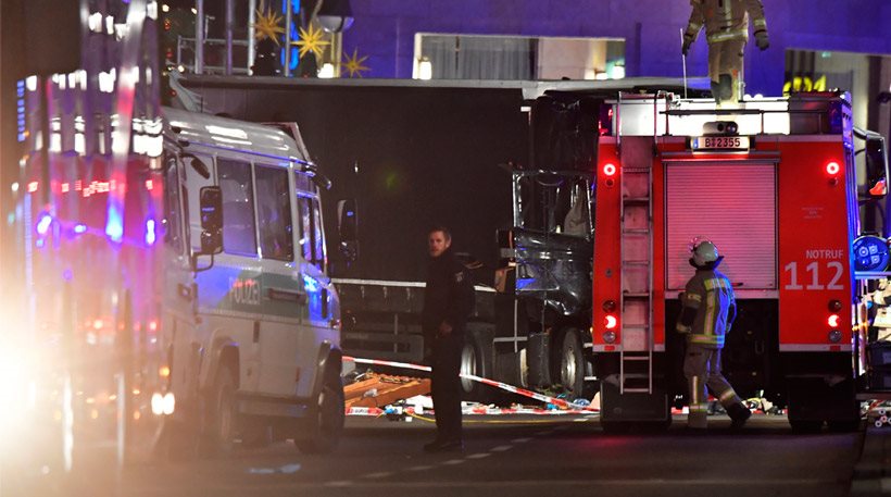 Μακελειό Βερολίνου: Βρέθηκαν στην πόρτα του φορτηγού τα δακτυλικά αποτυπώματα του υπόπτου από την Τυνησία