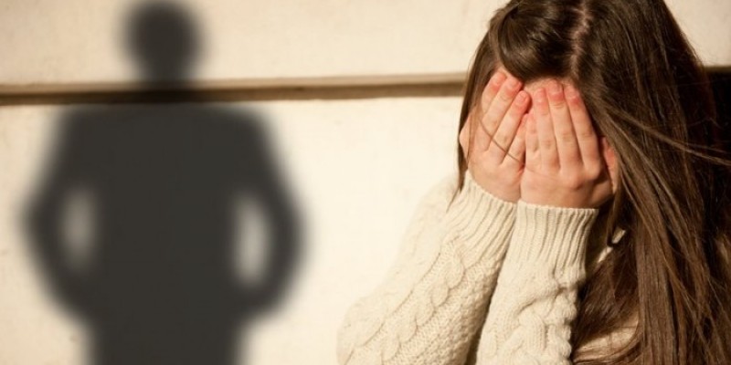 Πακιστανός προσπάθησε να βιάσει 12χρονη μέσα στο σπίτι της στον Ρέντη!