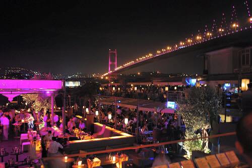 Όλα δείχνουν τον ISIS πίσω από το «χτύπημα» στο κλαμπ Reina – Υποψίες ότι ο δράστης είχε βοήθεια εκ των έσω (φωτό, βίντεο) (upd2)