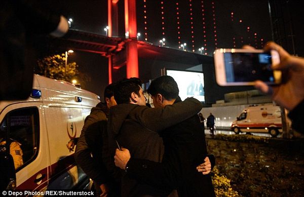 Ο ISIS ανέλαβε την ευθύνη για την επίθεση στο Reina – «Επιλέξαμε το κλαμπ επειδή εκεί γιόρταζαν οι άπιστοι» (φωτό, βίντεο) (upd)