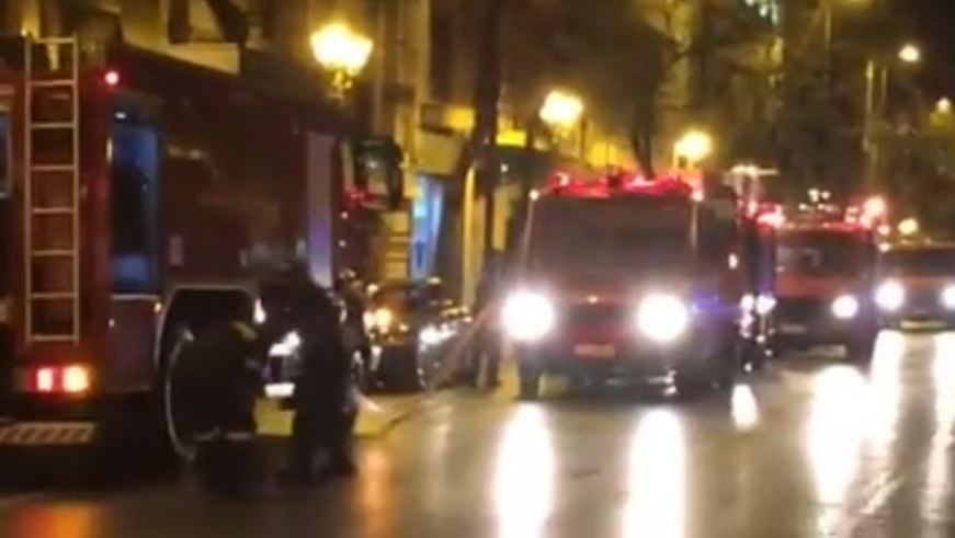 Η φωτιά προήλθε από γκαζάκια στην είσοδο των γραφείων του Κοινωφελούς Ιδρύματος Θεμ. και Δημ. Τσάτσου
