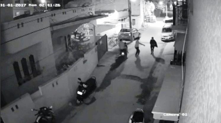 Σοκαριστικό βίντεο από βιασμό γυναίκας την παραμονή της Πρωτοχρονιάς στην Ινδία