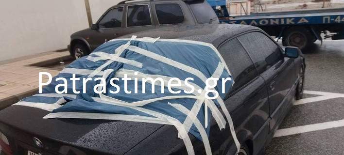 Σπασμένα αυτοκίνητα από την πτώση πάγου στην γέφυρα Ρίου-Αντιρρίου (φωτό)