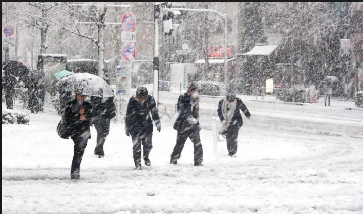 Β. Αιγαίο: Πολικό ψύχος και χιόνια σε Σάμο, Μυτιλήνη, Χίο