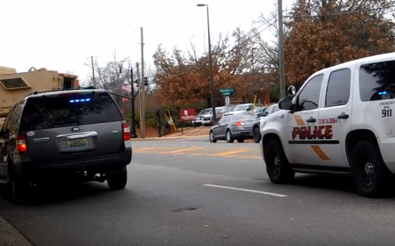 Αλαμπάμα: Συνελήφθη ο άνδρας που κρατούσε ομήρους σε τράπεζα (βίντεο)