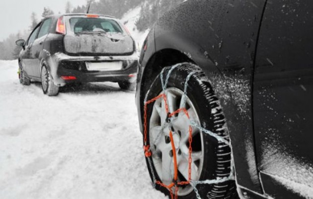 Απαραίτητες οι αλυσίδες στην Αθηνών-Λαμίας από Καμένα Βούρλα μέχρι Ράχες