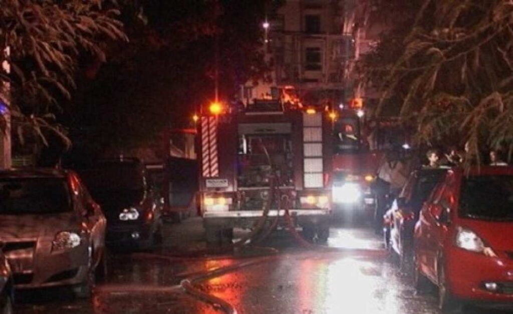 Φρικτό θάνατο βρήκε 85χρονος στο διαμέρισμά του – Προκλήθηκε πυρκαγιά από τη σόμπα