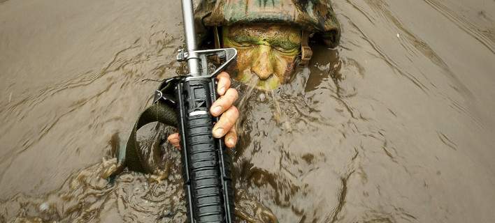 Η σκληρή εκπαίδευση των Αμερικανών Πεζοναυτών (εικόνες)