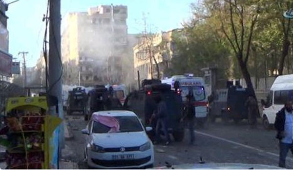 Η έκρηξη στο Ντιγιάρμπακιρ (φωτό, βίντεο)