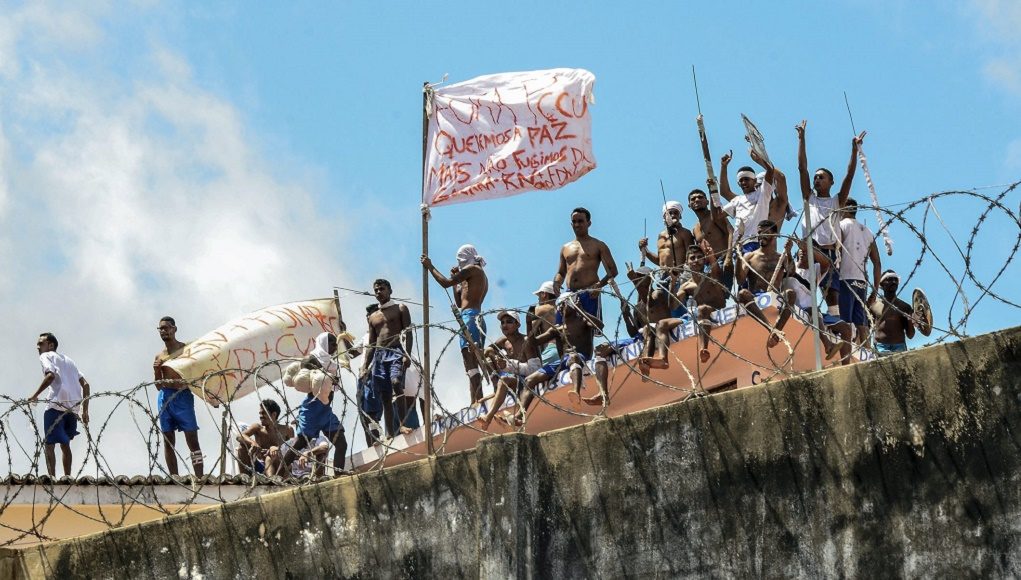 Βραζιλία: Βίαιη παρέμβαση της αστυνομίας για την αποτροπή νέας σφαγής σε φυλακή