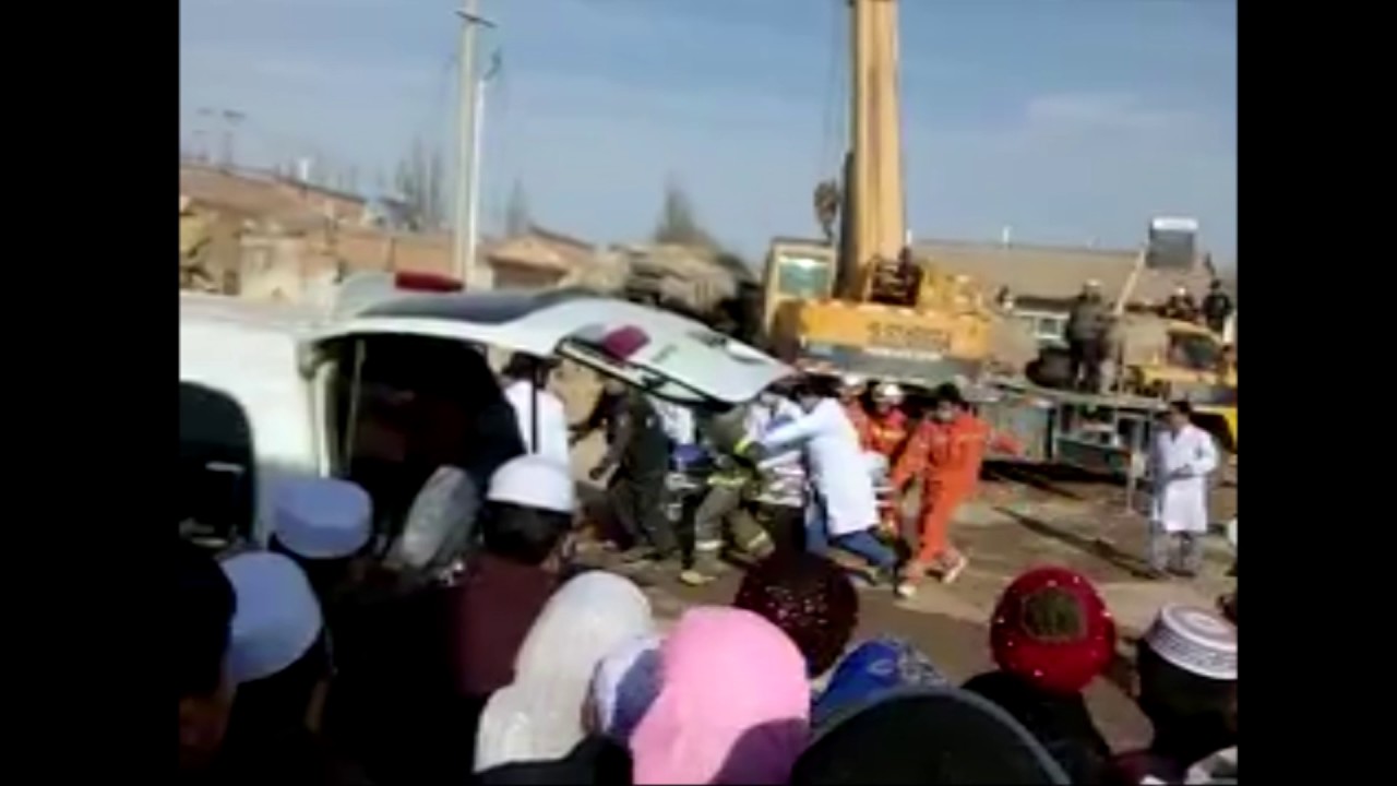 Κίνα: Η σοκαριστική στιγμή που φορτηγό σκορπά το θάνατο (βίντεο)