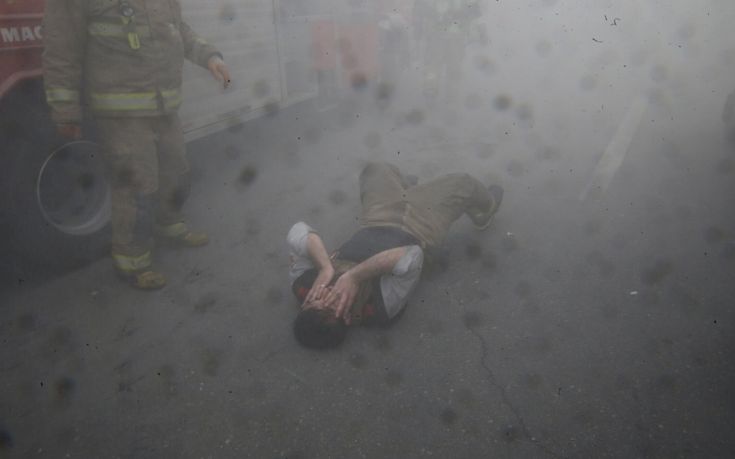 Τεχεράνη: Αναζητούν ακόμα πυροσβέστες στα ερείπια του ουρανοξύστη