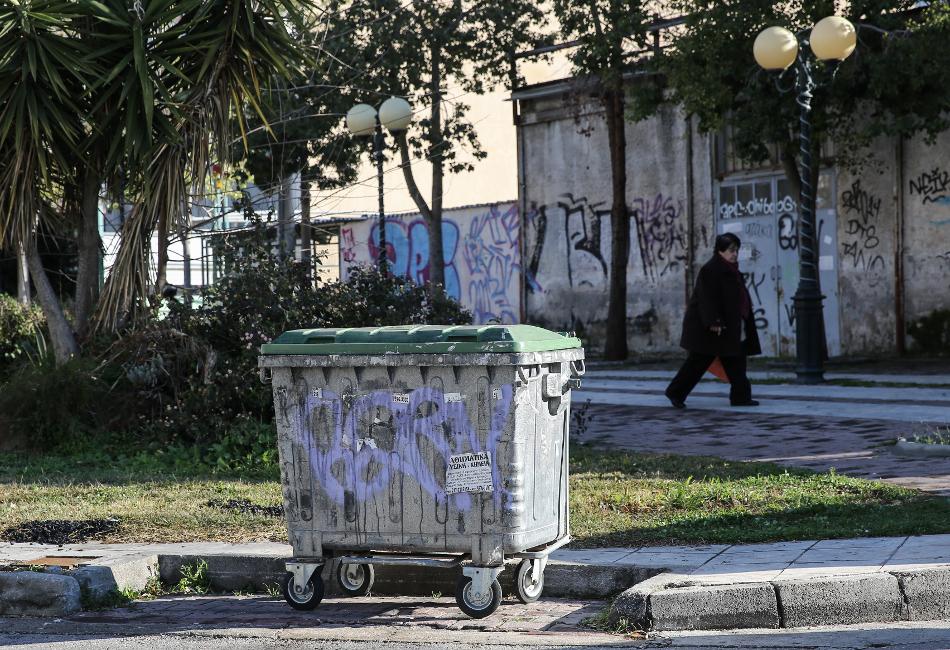 Άστεγος δολοφόνησε τον 73χρονο που βρέθηκε στραγγαλισμένος σε κάδο στον Άγιο Δημήτριο