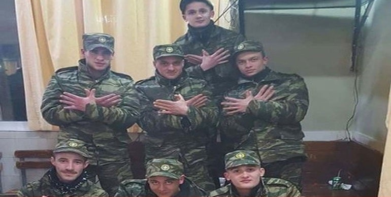 Συναγερμός: Βάσει οργανωμένου σχεδίου Αλβανών εθνικιστών και μυστικών υπηρεσιών ενήργησαν οι Αλβανοί νεοσύλλεκτοι στον Ε.Σ.