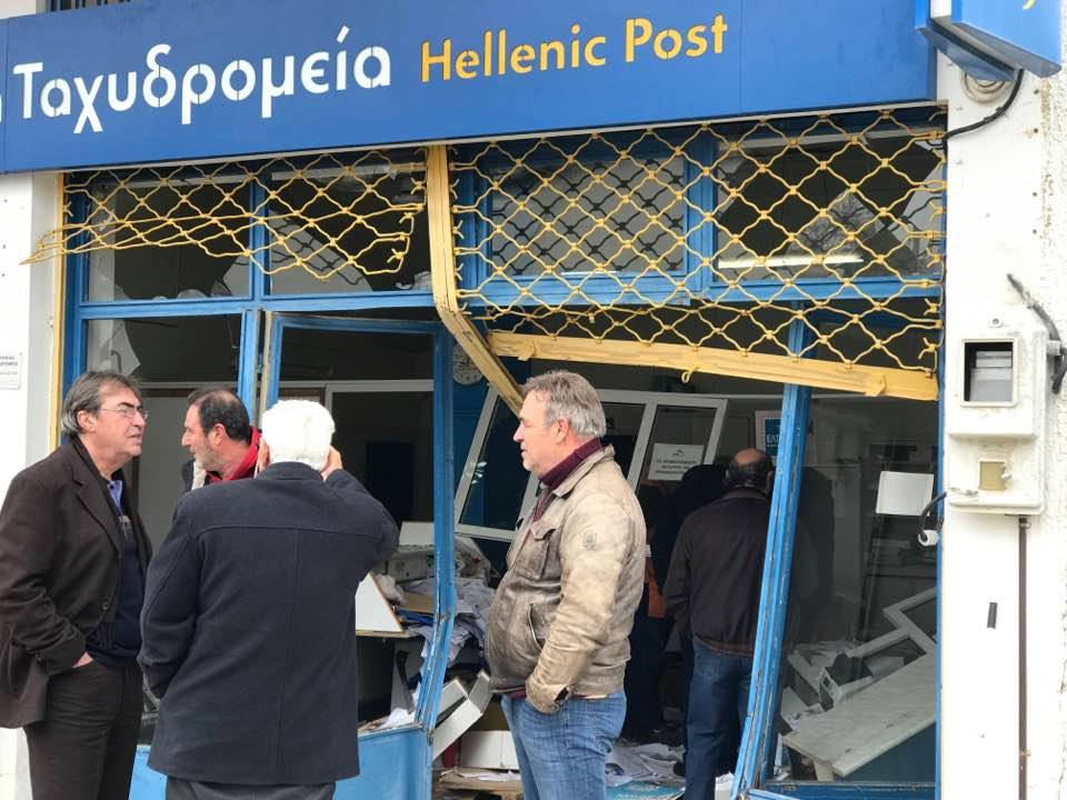 Σέρρες: Έκλεψαν χρηματοκιβώτιο αλλά τους έπεσε (φωτό)