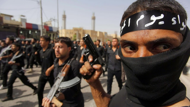 Συνελήφθη οικογένεια Ιταλών που εξόπλιζε μαχητές του ISIS