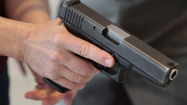 Αδεια οπλοφορίας για ατομική προστασία -Τι χρειάζεται για την έκδοσή της (Αναλυτικά)