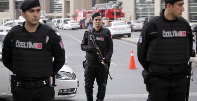 Τουρκία: Συνελήφθη καταστηματάρχης επειδή έλεγε ότι θα ψήφιζε «όχι» στο δημοψήφισμα