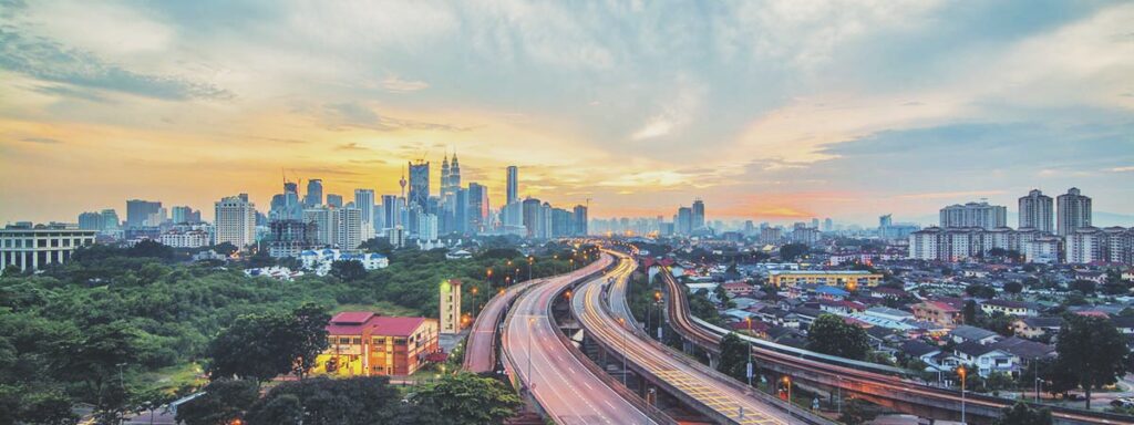 Μαλαισία: Η κυβέρνηση θα φτιάξει αυτοκινητόδρομους από καουτσούκ για ασφάλεια και οικονομία