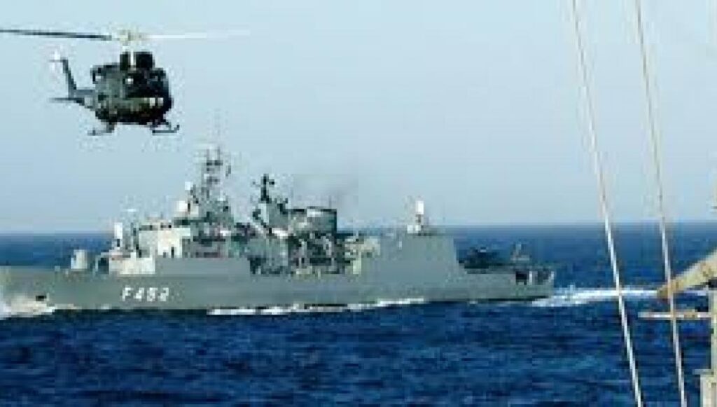 Mαρτυρίες από ναύτες της φρεγάτας «Αδρίας» για τη τραγική νύχτα των Ιμίων: «Και σήμερα, θα πήγαινα!» (βίντεο)