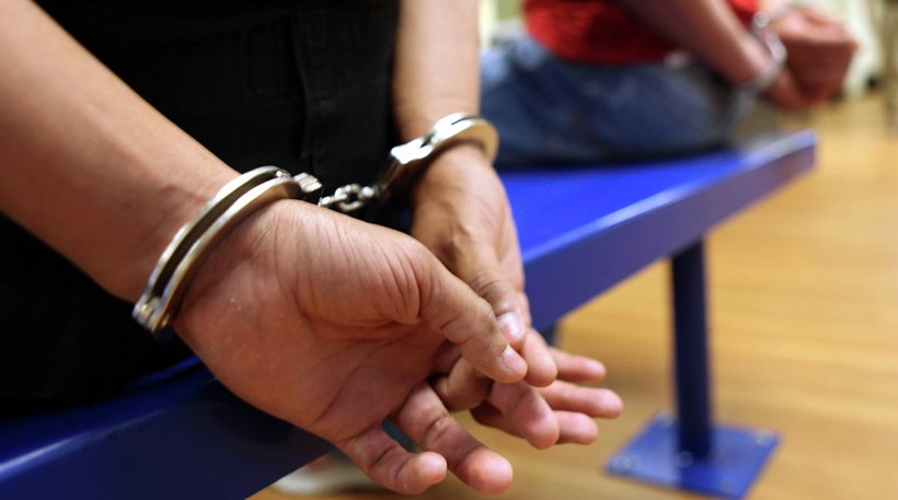 Εκατοντάδες συλλήψεις από την υπηρεσία αλλοδαπών μέσα σε μια βδομάδα στις ΗΠΑ