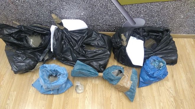 Εξαρθρώθηκε εγκληματική οργάνωση – Βρέθηκαν θαμμένα πάνω από 65 κιλά ηρωίνης (φωτό)