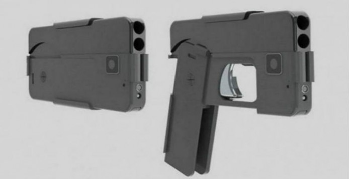 Το νέο όπλο που μοιάζει με… θήκη iPhone! (βίντεο)