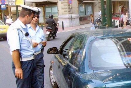 Τροχαία Αττικής: Χιλιάδες έλεγχοι την Τσικνοπέμπτη – 92 μεθυσμένοι, 25 χωρίς ζώνες