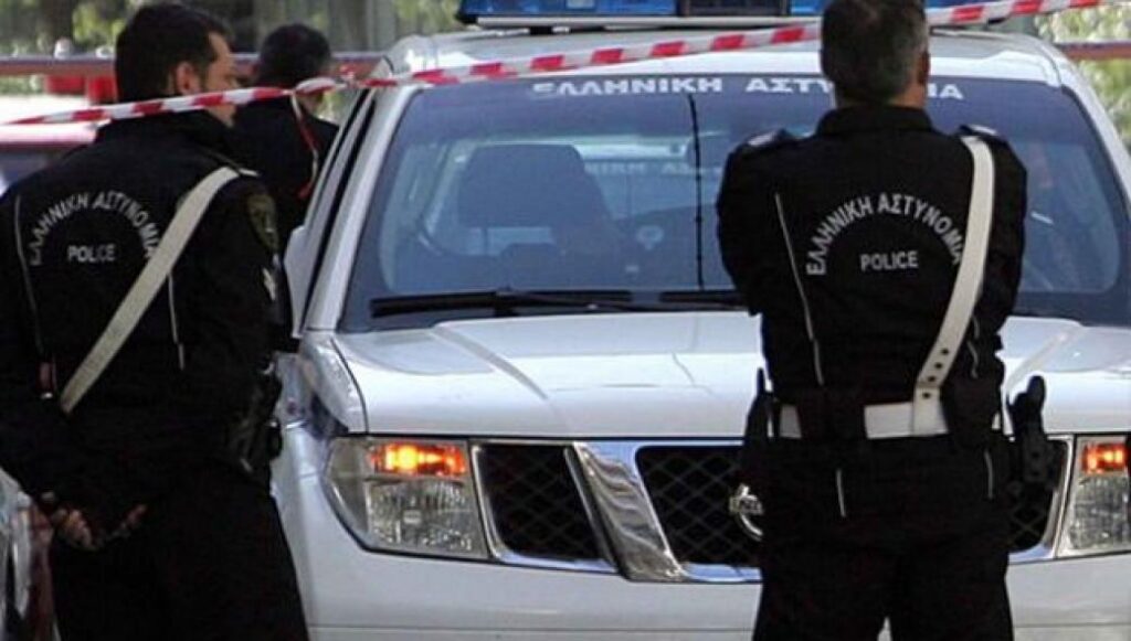 57χρονος έκρυβε πολεμικό όπλο και πιστόλι στο σπίτι του στα Χανιά