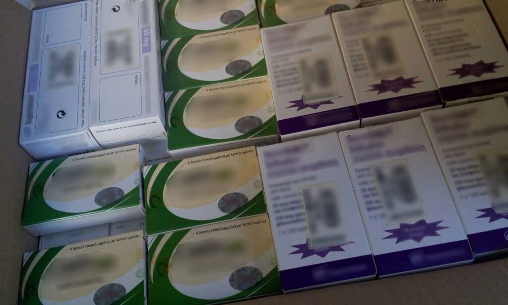 Σπείρα διακινούσε παράνομα φάρμακα – Συνελήφθησαν 5 άτομα