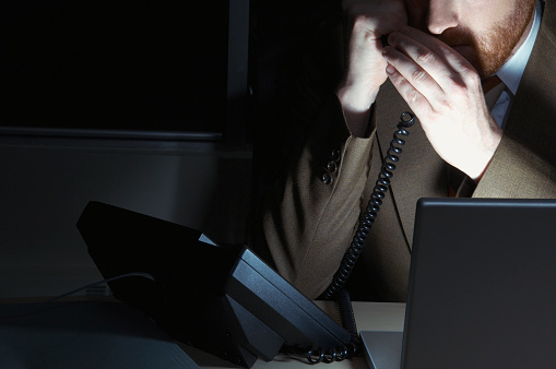 Έρχεται και στην Ευρώπη η τηλεφωνική απάτη – Κλείστε αμέσως το τηλέφωνο αν…