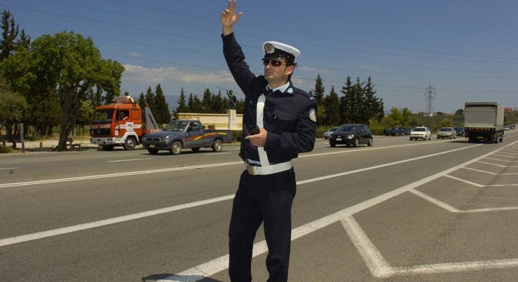 Αυξημένα μέτρα έχει λάβει η Τροχαία έως και την Καθαρά Δευτέρα
