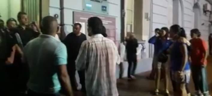 Επτά νεκροί από πυρκαγιά σε κρατητήριο στην Αργεντινή (βίντεο)