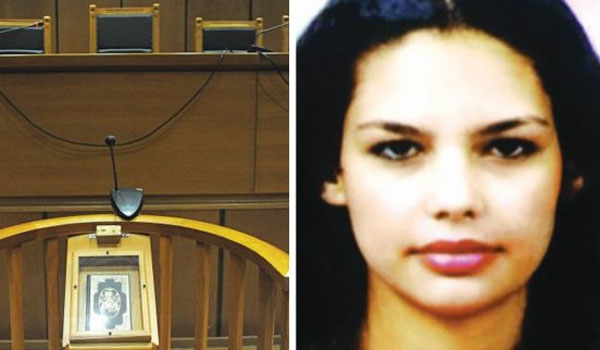 Ομόφωνα αθώος κρίθηκε πριν από λίγο ο αστυνομικός που ήταν κατηγορούμενος για τη δολοφονία της συζύγου του Ο.Μάντζιου