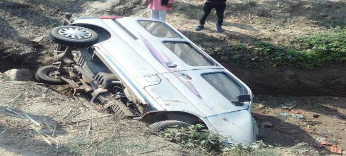 Ινδία: 17 νεκροί και 2 τραυματίες από σύγκρουση φορτηγού με τζιπ