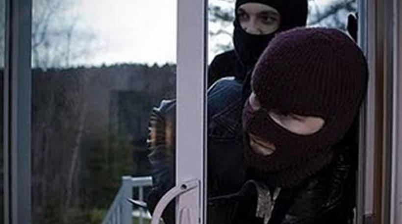 Τρεις τρόποι για να κρατήσετε μακριά τους ληστές από το σπίτι σας