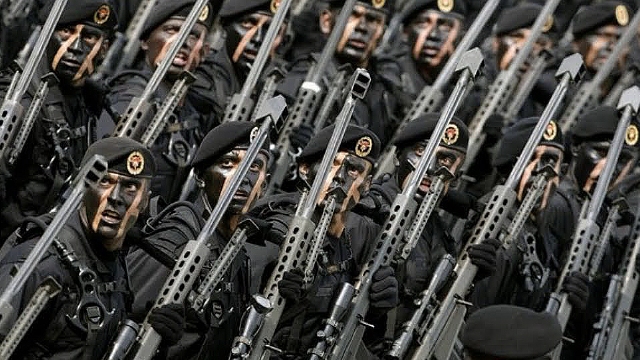 Βίντεο: Οι δέκα πιο ισχυροί Στρατοί στον κόσμο